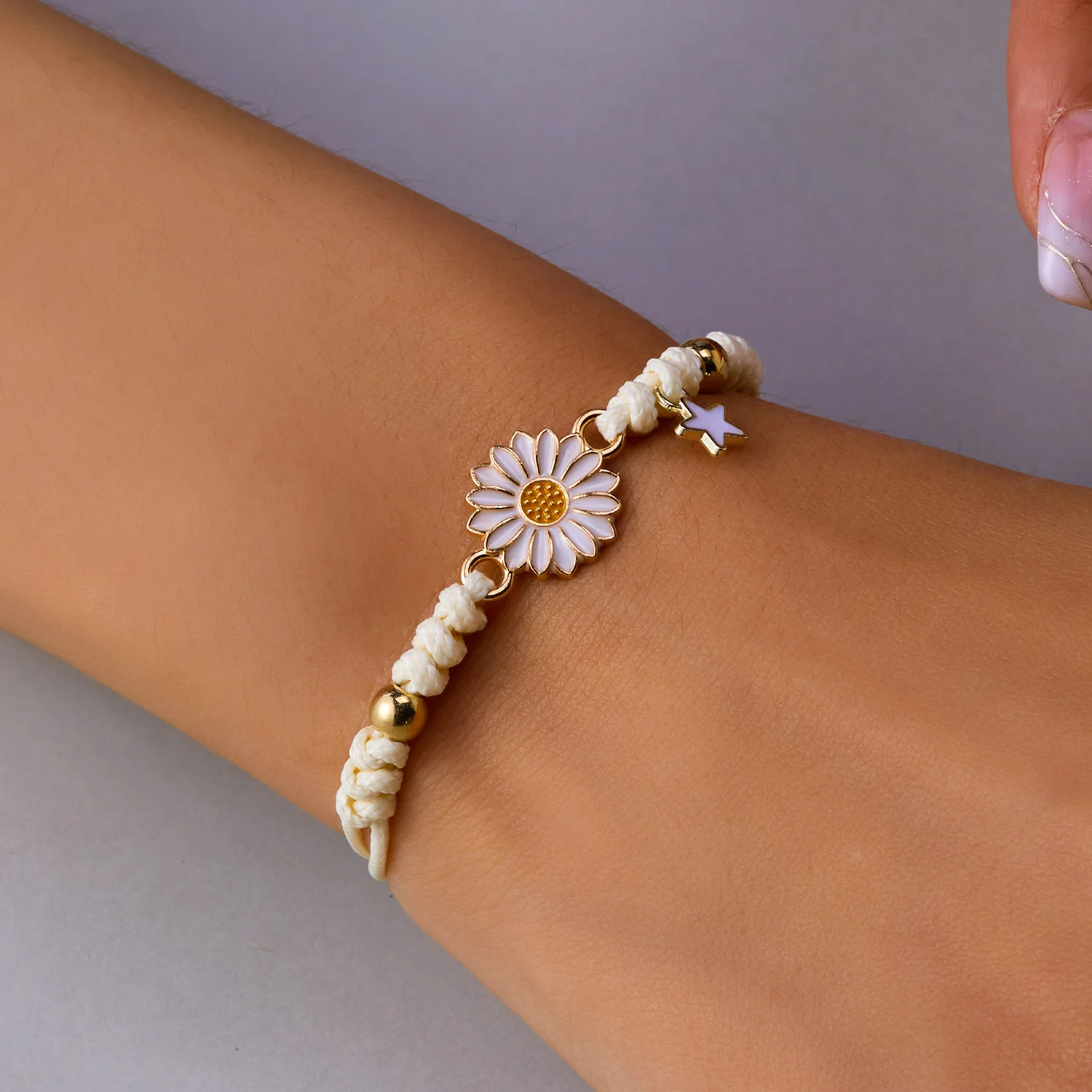 Simple Lucky Knot Sunflower Bracelets for Women Trendy Handmade Braided Colorful Daisy Flower Bracelet Friendship Jewelry Gifts