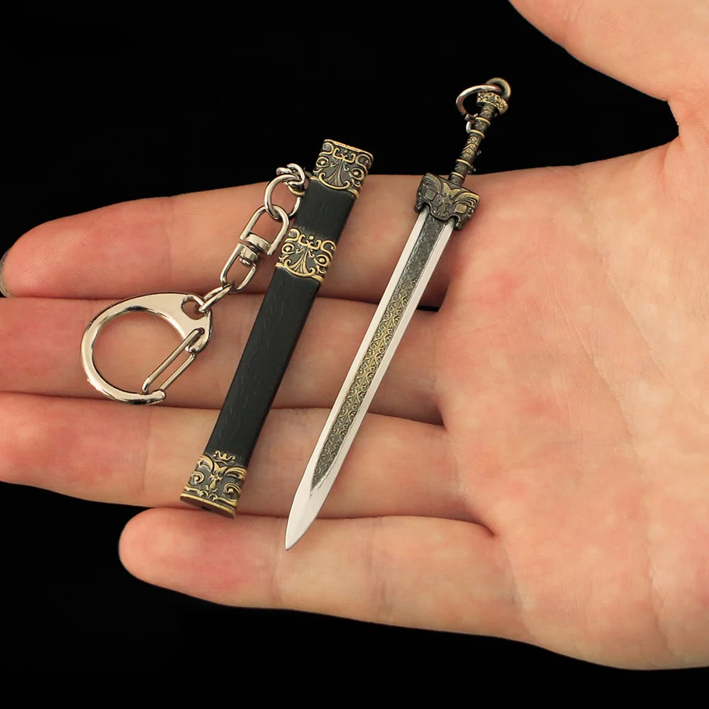 9cm Chinese Ancient Weapon Model Pendant Keyhain for Men Boys Mini Ren Huang Sword Metal Key Ring Fans Collectible Jewelry Gift