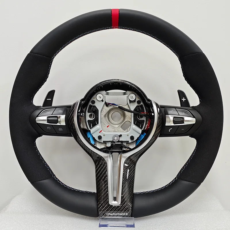

С карбоновой отделкой рулевого колеса M Sport Volante для BMW M3 M5 F10 F30 F20 F21 F22 F31 F32 F33 F34 F36 F15 F16 F25 F26 F01 F07