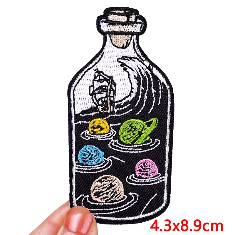 New Mountain Camping Embroidery Patch Jackets Sew DIY Cartoon/Animal Patch Iron On Patches For Clothing thermoadhesive Patches