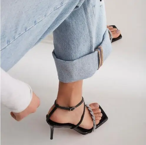 

New Women Bling Sliver Crystal Chain Square Open Toe One Line Cross Strap High Heel Sandals Female Banquet Party Dress Shoes