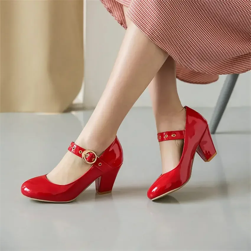 Sweet Women Pumps High Chunky Heels Mary Janes Yellow Patent Leather Dress Party Office Lady Eyelet Buckle Strap Round Toe Shoes