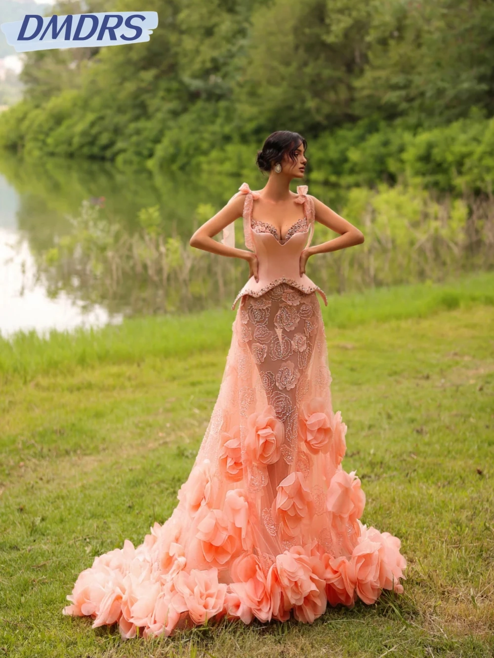 

Sparkly Crystal With Corset Long Evening Dress Stunning Illusion 3D Flower Wedding Party Gown Customized Thin Strap Prom Dresses