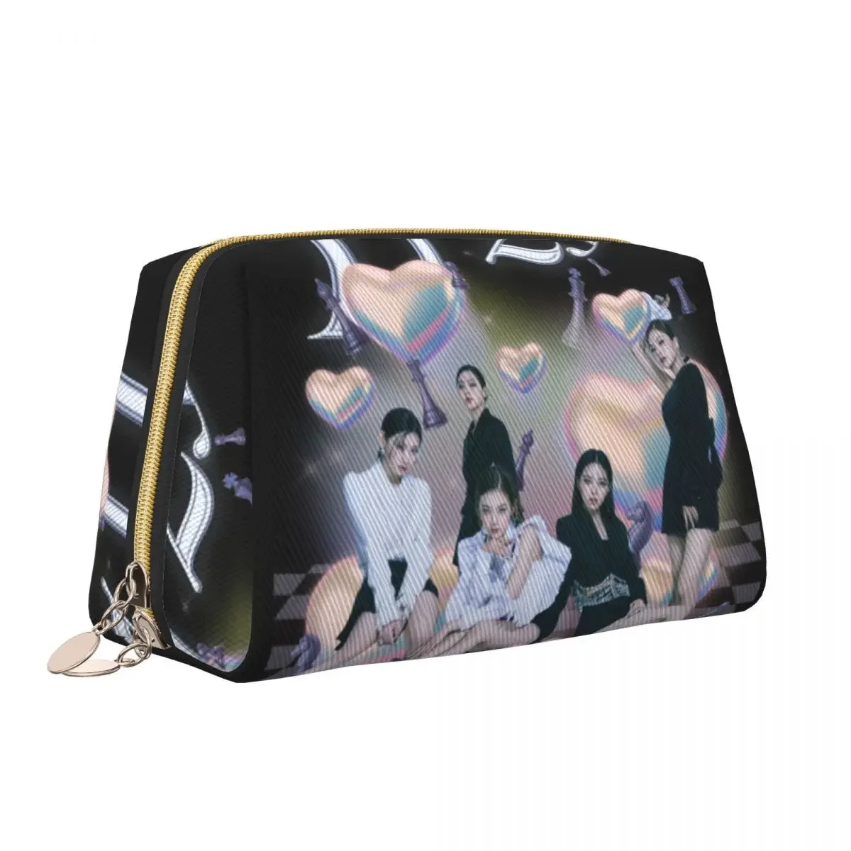 ITZYS Kpop Star Girl Group Cosmetic Bag Women Kawaii Large Capacity Makeup Case Beauty Storage Toiletry Bags image 3