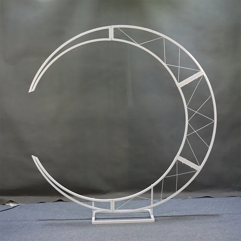 Wedding props Proposal Moon Arch Background Arrangement Hotel Internet celebrity clock in floral ornament Stage road