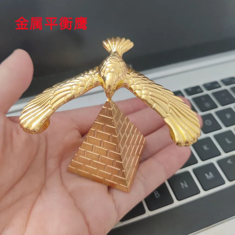 Metal Magic Balancing Bird Science Desk Toy Novelty Eagle Fun Learn Gift for Kids Develop Intelligence Let Kid Learn to Think