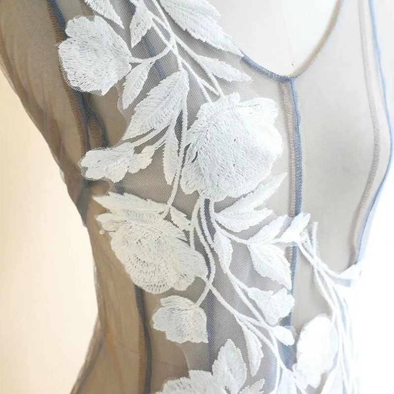 1 Pair White Rose Flower Embroidery Patch Fabric DIY Wedding Dress Curtain Accessories Sewing Repair
