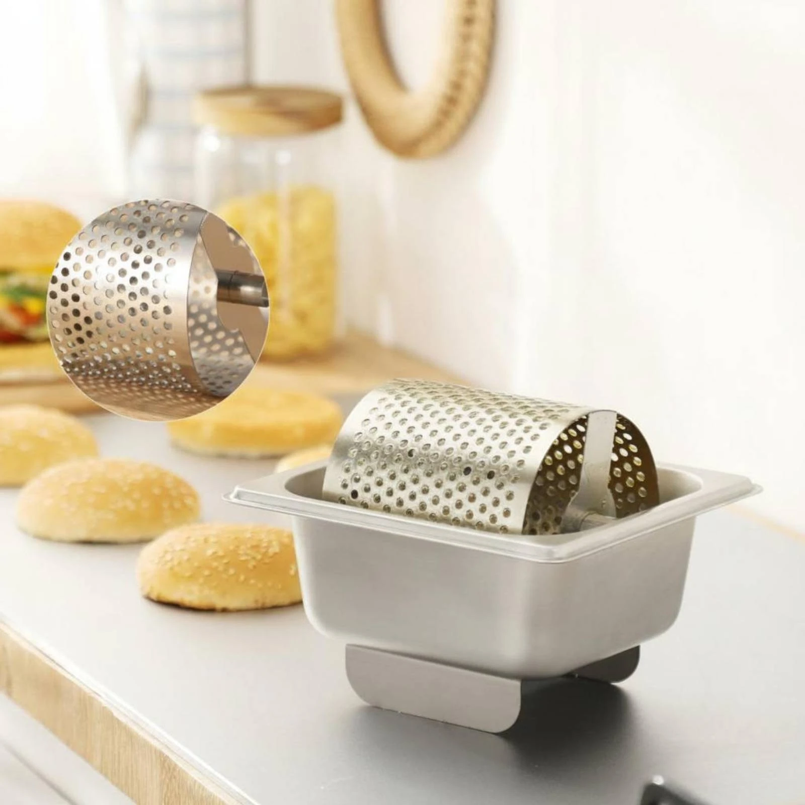 

Stainless Steel Butter Roller Compact Perforated Butter Roller Kitchen Tool Easy to Clean Heat Resistant