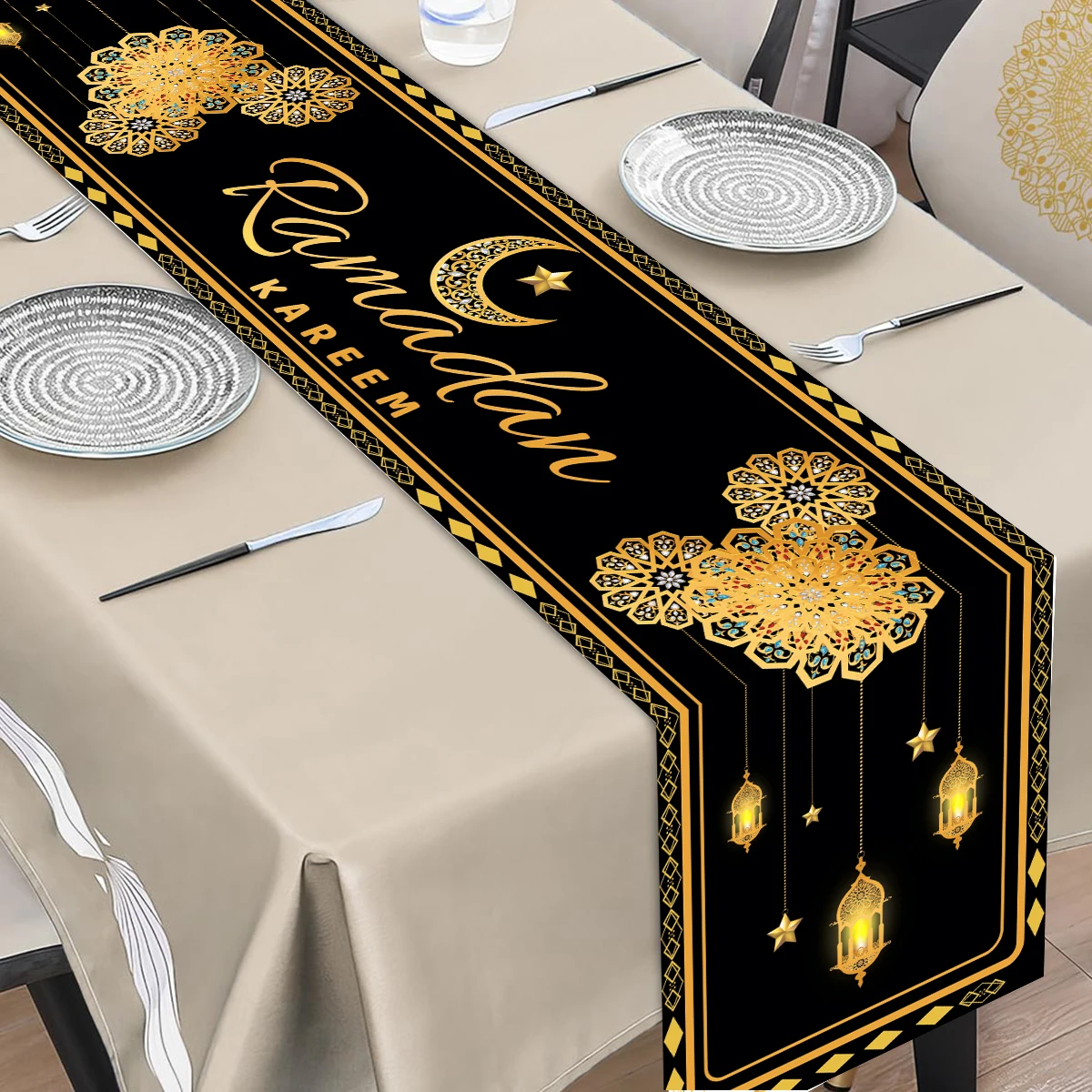 라마단 카림 문 스타 테이블 러너 Eid 무바라크 장식 2025 홈 이슬람 무슬림 파티 용품 샹들리에 테이블 커버