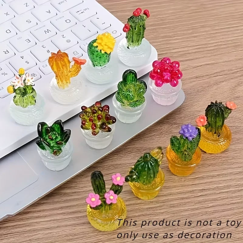 Set of 4 Mini Resin Cactus Ornaments – Succulent-Style Decor for Home Decoration