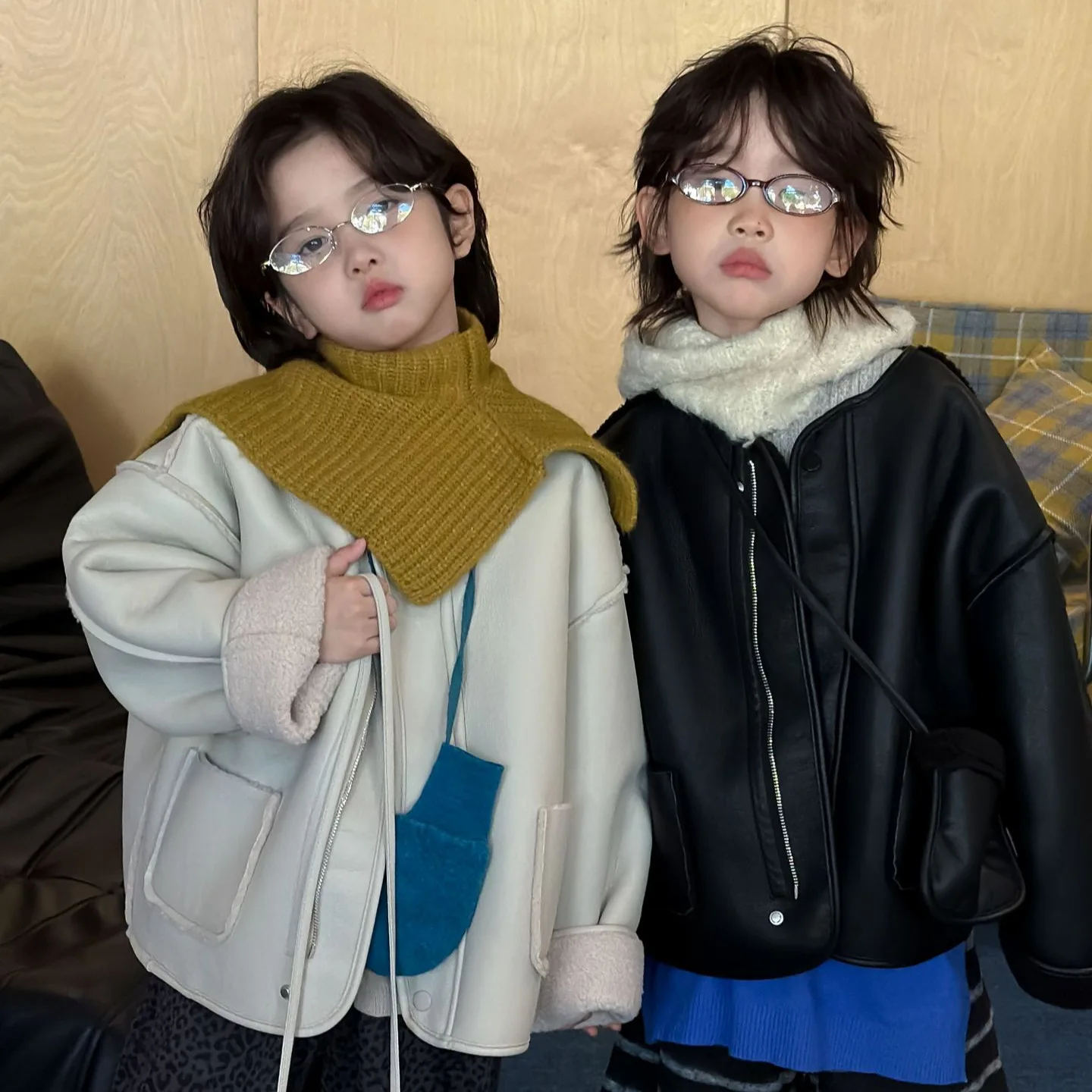 

Детская одежда. Кожаная куртка для мальчиков. Зимнее издание 2024. Корейская версия. Толстая детская кожаная куртка. Модная и модная.