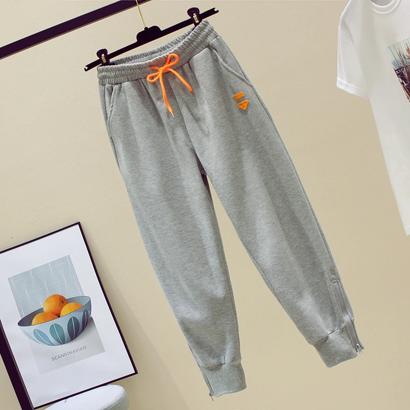 plus Size Women's Casual Sports Pants Loose Cuffed Straight Leg Sweatpants Spring 2026 New Style Comfortable Artistic Trousers