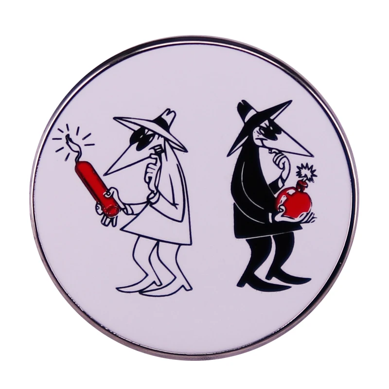Spy VS Spy Enamel Pin Wordless Comic Two Agents Button Badge Funny Classic Manga Game Gift Jewelry