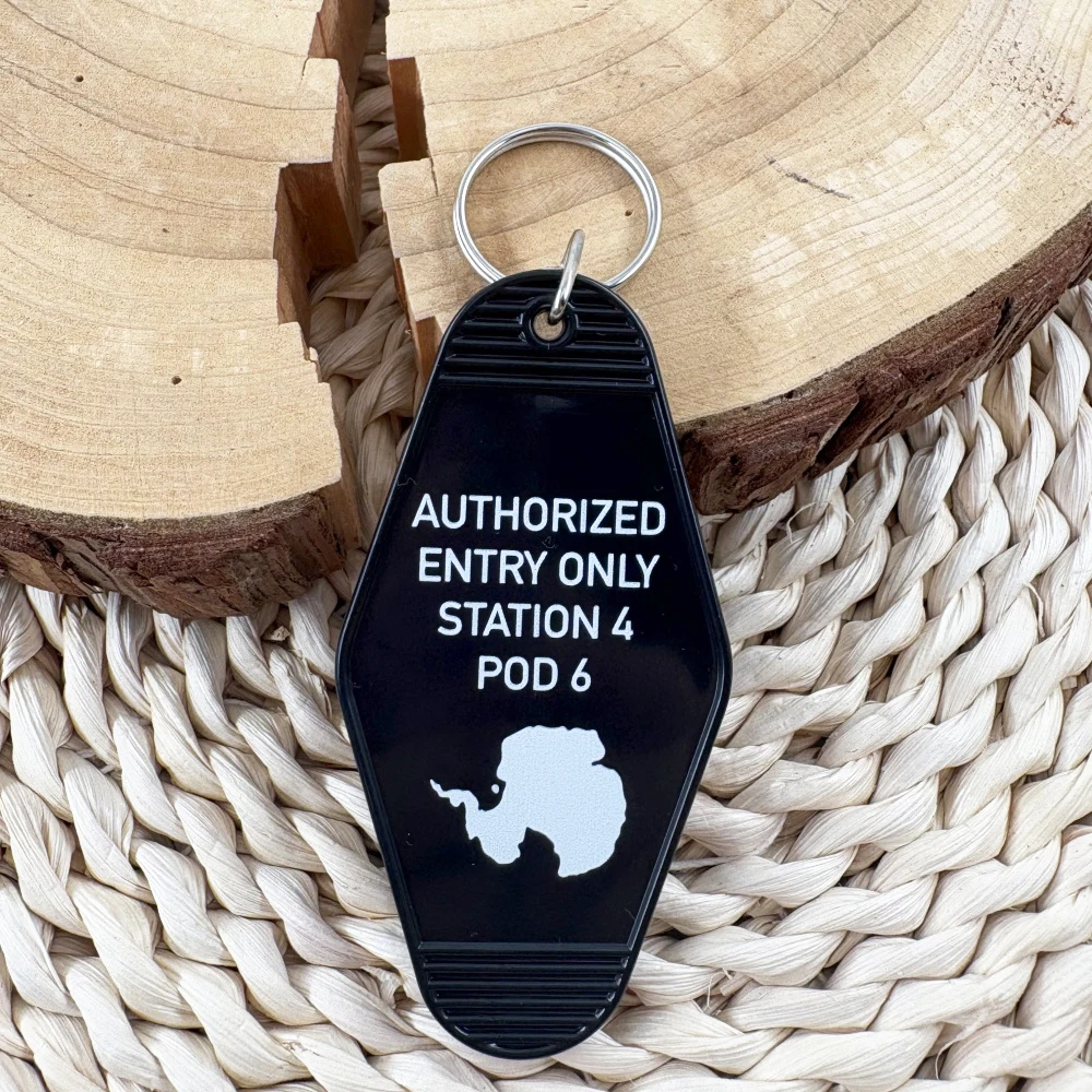 United States Science Institute Outpost 31 Antarctica Keychain The-Thing Inspired Keytag Horror Fans Gift Collection