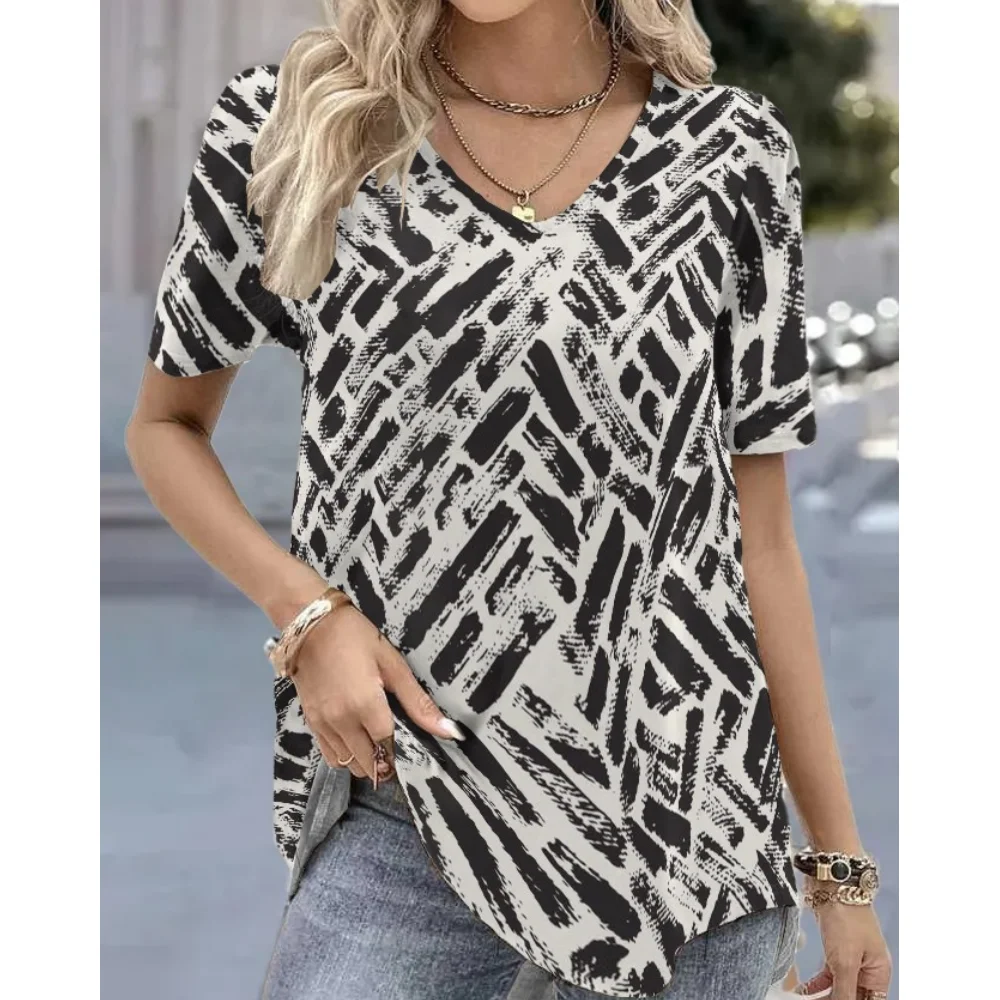 

2024 New Style T-shirt For Women Striped Printed Top Oversized T-Shirt Summer Women Clothing Short Sleeve Fashion V- Neck Blouse