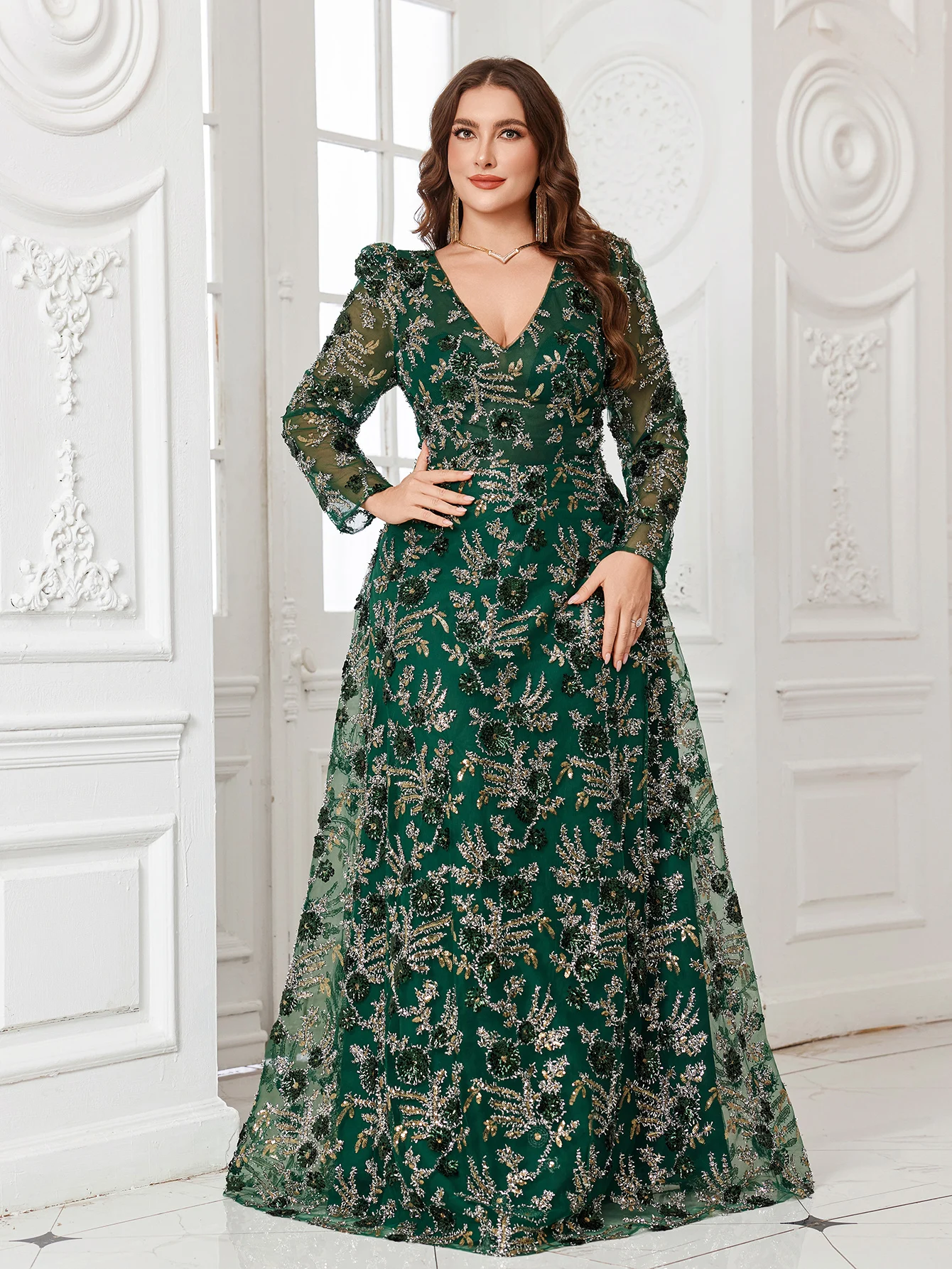 

UNITHORSE [Random Cut] Plus Women's V-Neck Long Sleeve Sequins Patchwork Mesh Fabric Slim-Fitting Maxi Evening Dress