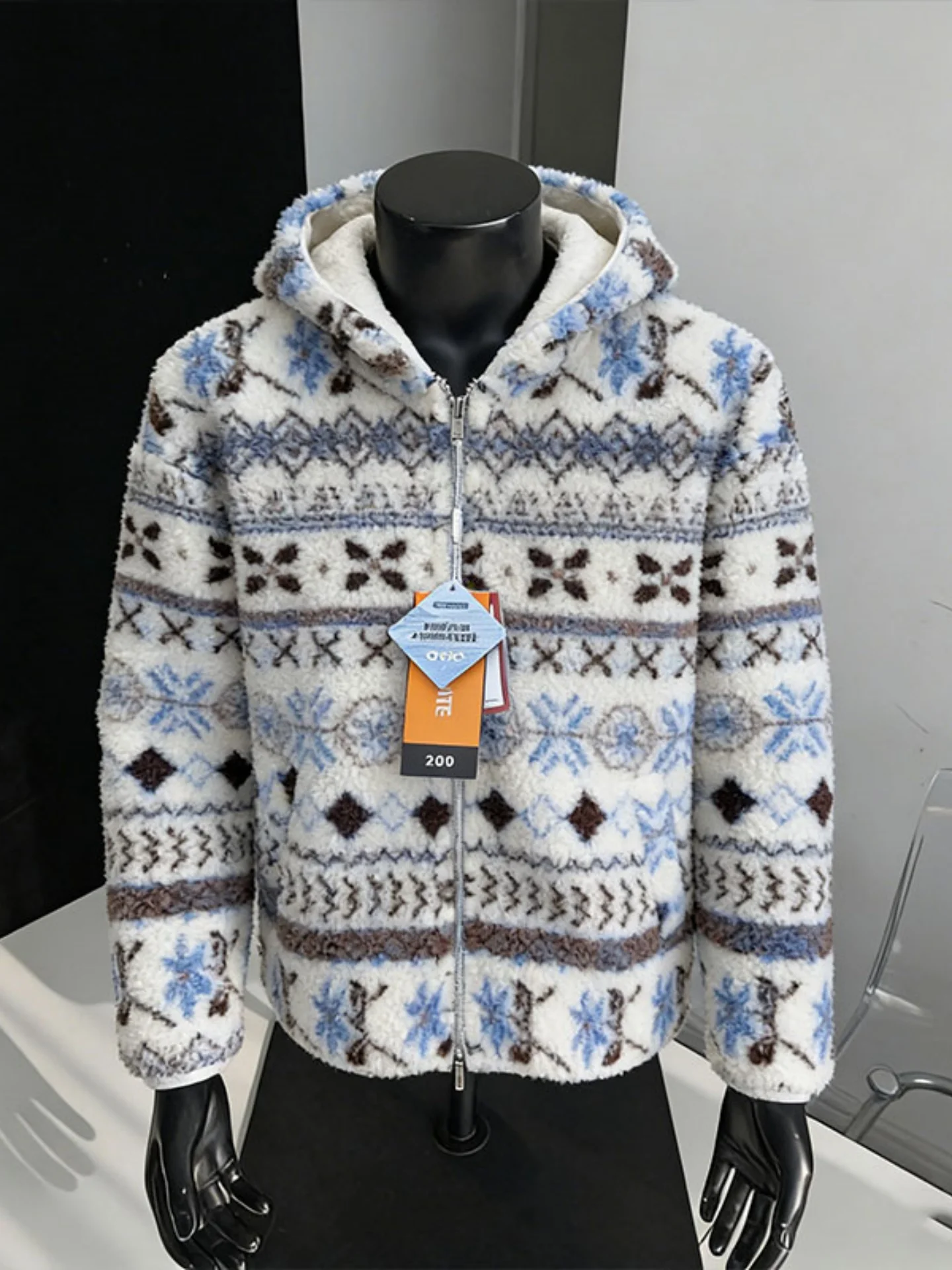 

Men's Outdoor Winter Jaet Lamb Fur Lined Thiened Fce Warm Cotton Coat Windproof Breathable Zipper Closure Hooded