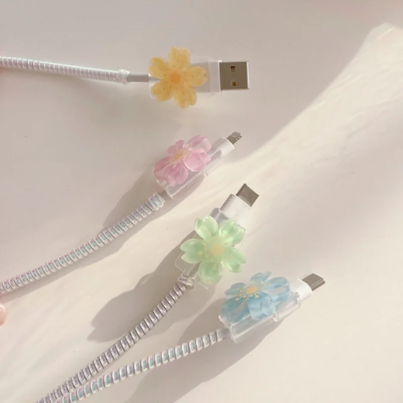 1pc Flower Shaped USB Charger Cable Wire Protector for Apple Charging Line Cord Protective Data Cable Management