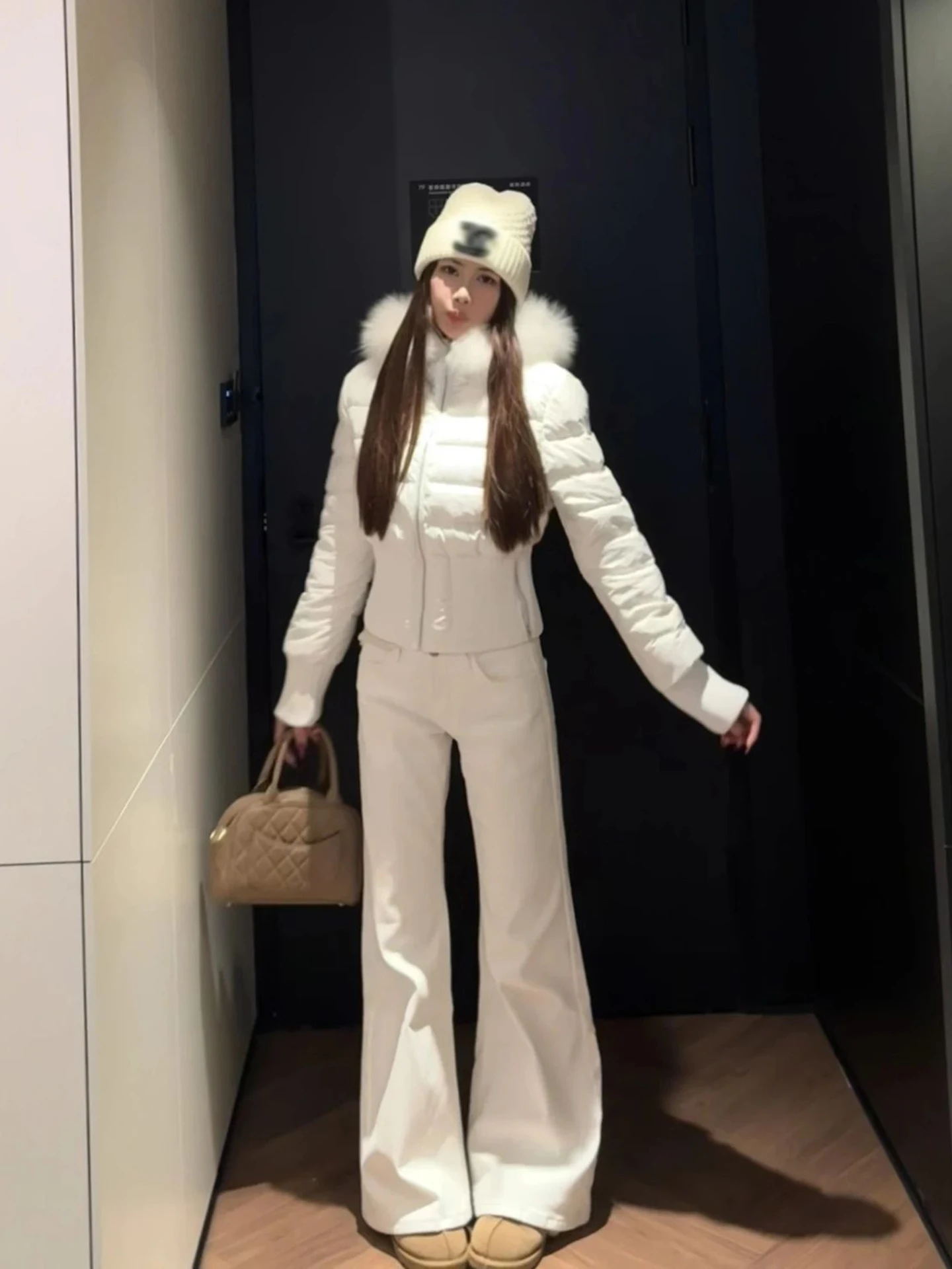 

Ele ort Puffer Jaet Women's Winter New Sle Waist-Cinching Design Warmth Hooded Coat with Large Fur Collar