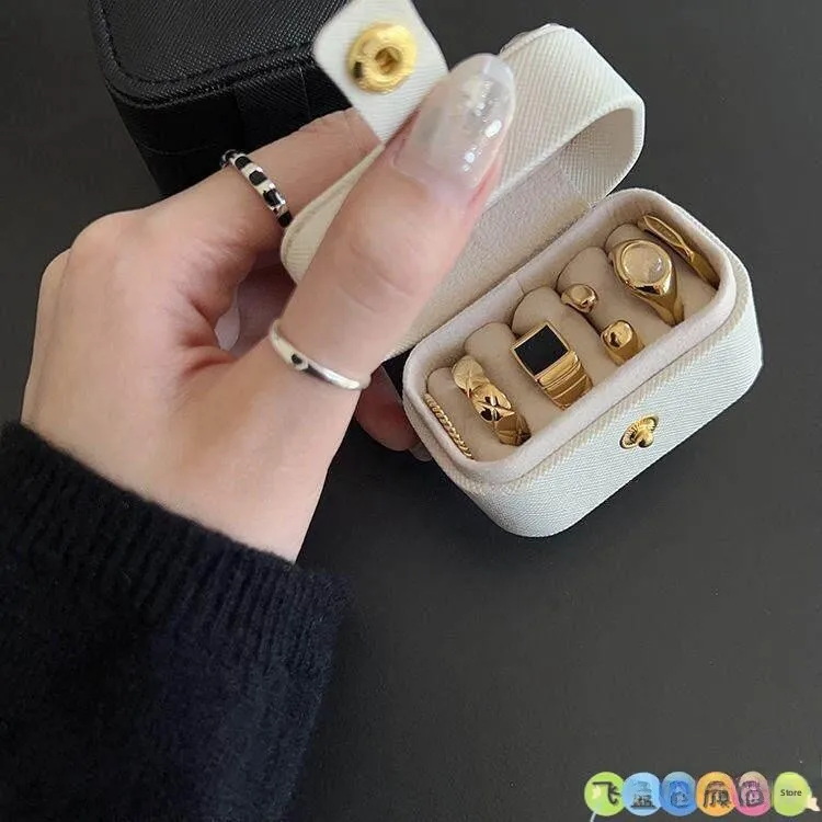 

Portable Jewelry Storage Box Ring Earring Organizer Luxury Elegant Compact Size Travel Friendly Jewelry Case