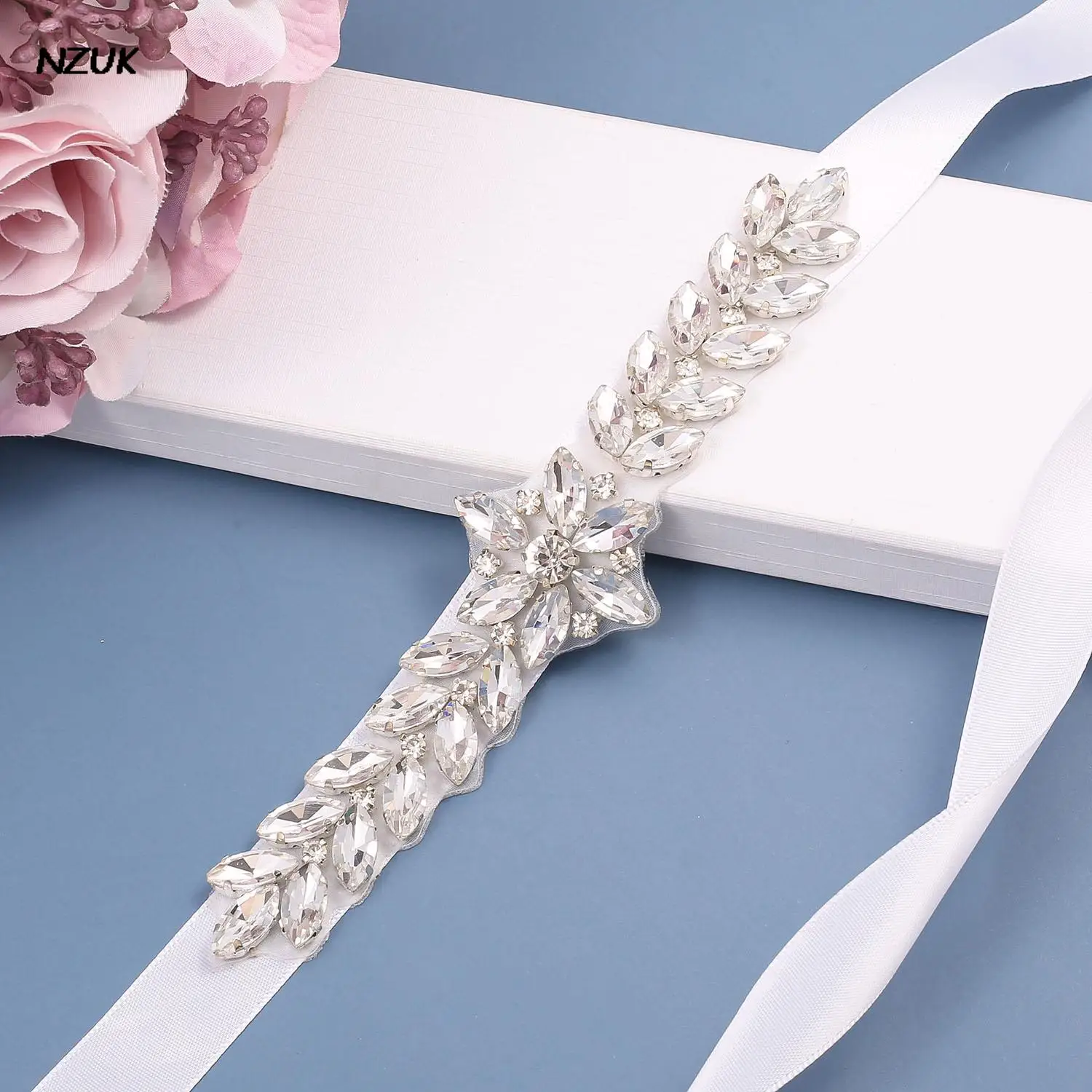 NZUK Daimond cintura da sposa fiore di cristallo fascia da sposa strass argento fascia da sposa per abiti da damigella d\'onore cinturon novia