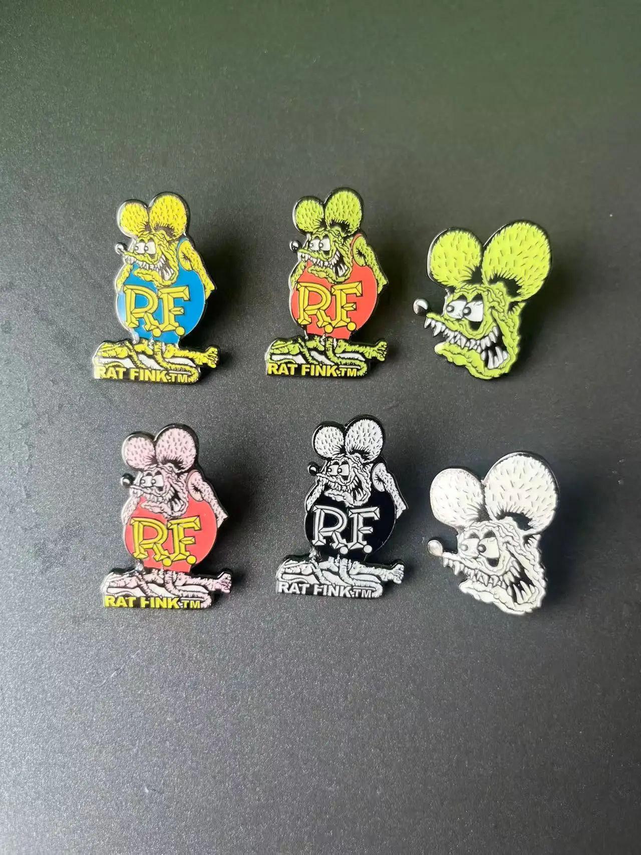 20PCS Broches Rat Fink para Homens, Emblema de Rato, Pin Punk, Acessórios de Joias Y2K, Broches para Mulheres, Presente de Natal para Meninos