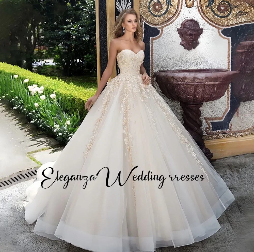 Customized Sweetheart Wedding Dress Strapless Lace Applique A-line Princess  Wedding Dress Off Shoulder Bridal Dress