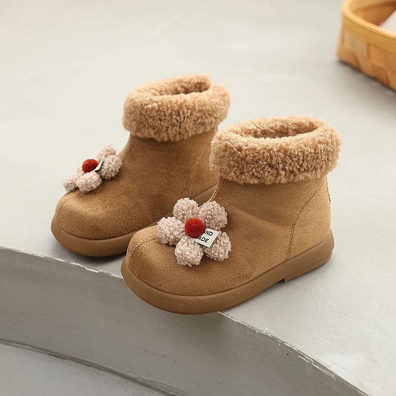 Botas de pelúcia de inverno das crianças ao ar livre nova moda da menina botas de algodão quente causal peludo doce flor crianças princesa tornozelo botas