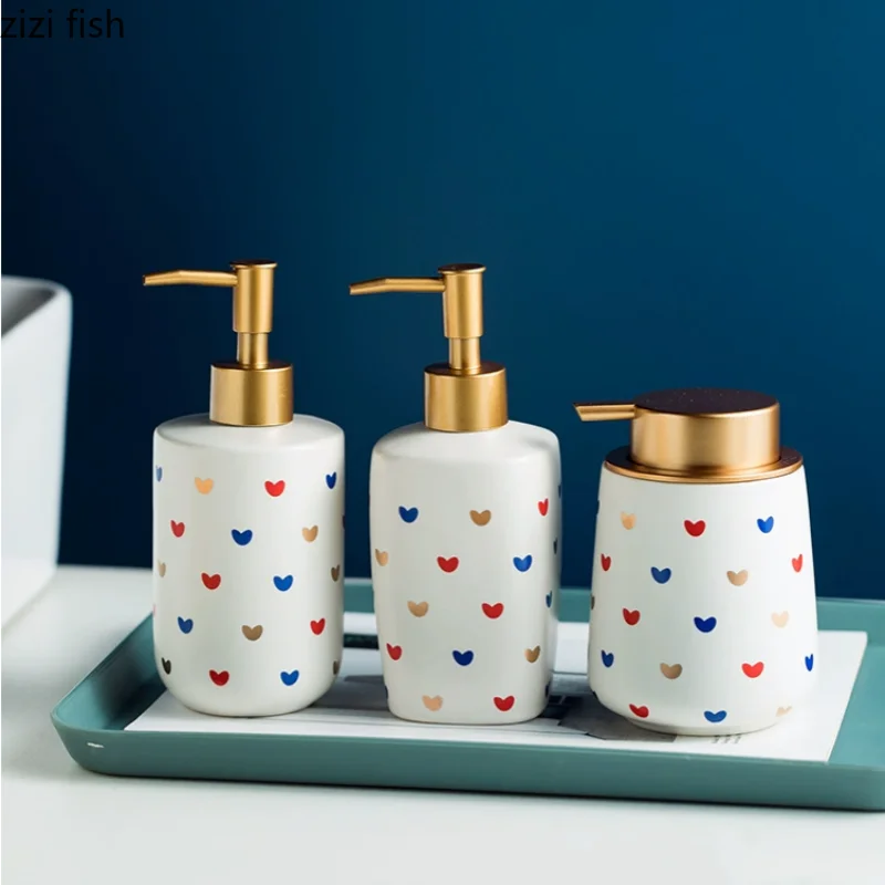 Heart-shaped Ceramic Lotion Bottle Soap Bottles Hand Sanitizer Bottle Shower Gel Shampoo Bottles Bathroom Soap Dispenser
