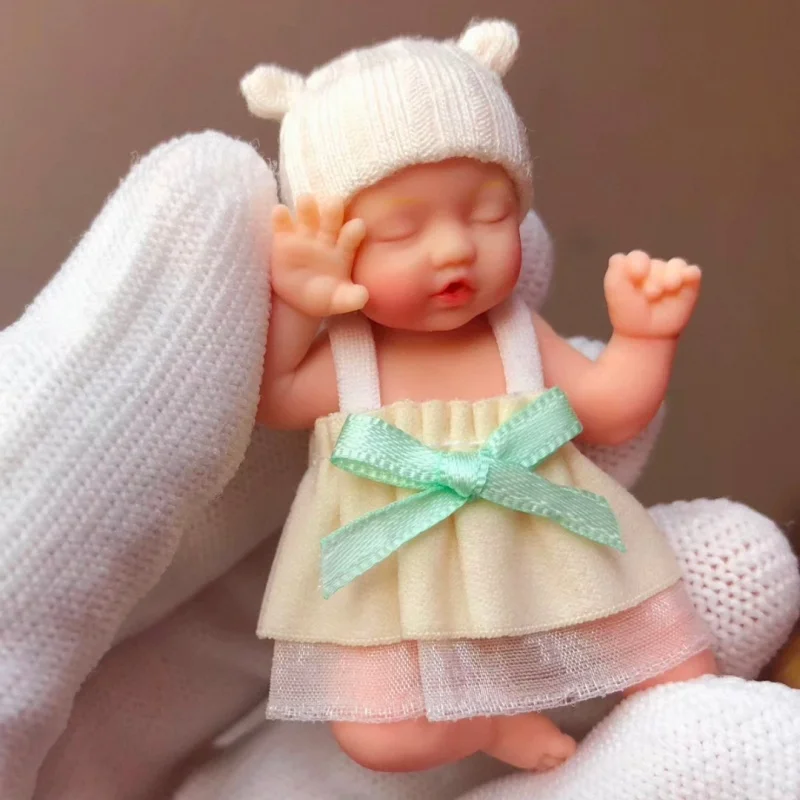 Thumbnail 4 - #19 Baby Clothing Accessories Comparison Guide