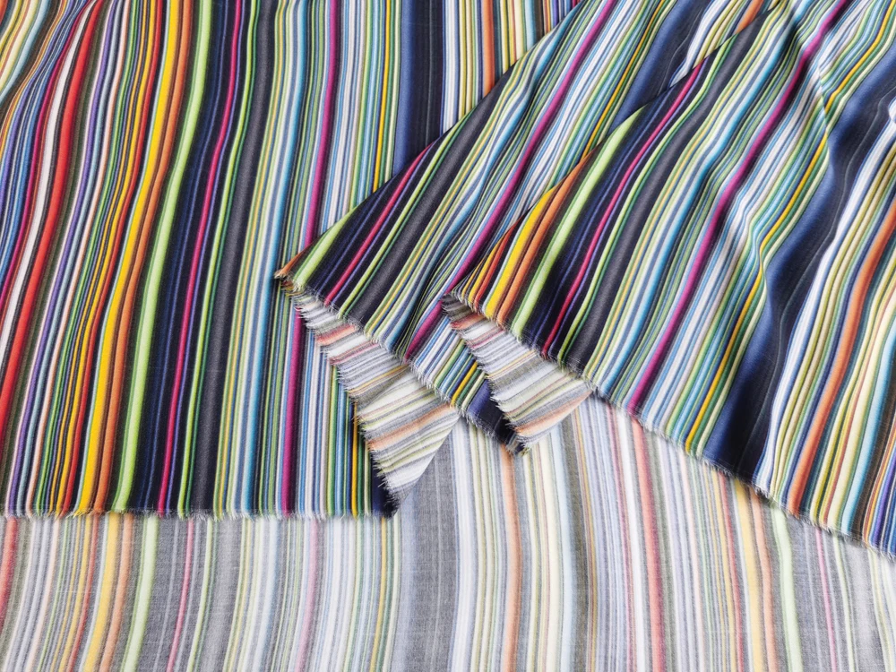 1 Meter X 1,4 Meter Farbiger Streifenstoff Kleid Hemd Pyjama Material Viskose Popeline – Detail 5