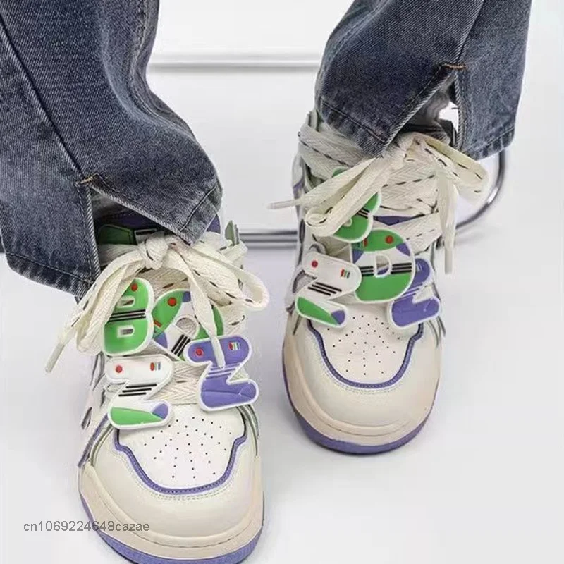 Disney Buzz Lightyear Fashion Man Sneaker Y2k styl Harajuku para buty gruba podeszwa koreańskie Casual kochanek buty na platformie