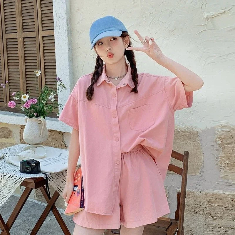 

Короткие комплекты для женщин, состоящие из 2 предметов, однотонные с курткой, тренды в корейском стиле, новые подходящие комплекты из двух предметов, роскошные женские шорты