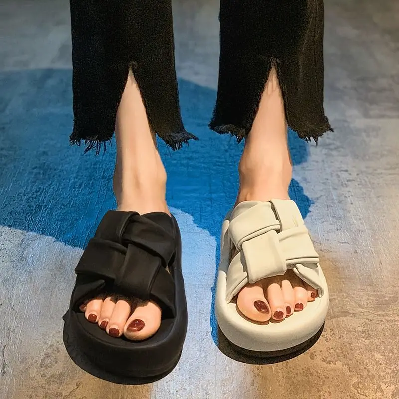 Outdoor Slippers Women Spring New Versitile Fashion Retro Woven Platform Non-Slip Casual Sandals Fashion