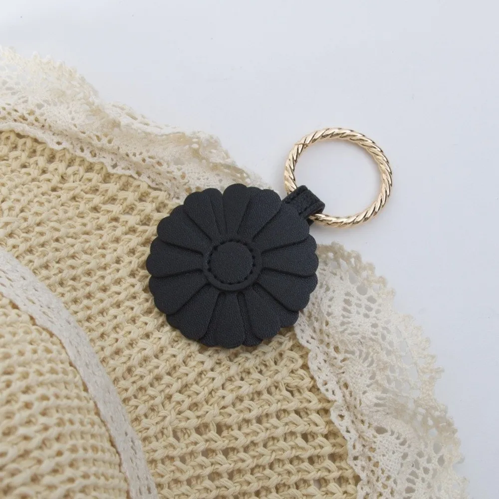 PU Leather Magnetic Hat Clip Yellow Flower Magnet Buckle Travel Bag Pendant Versatile Accessory Sun Hat Clip For Journeys