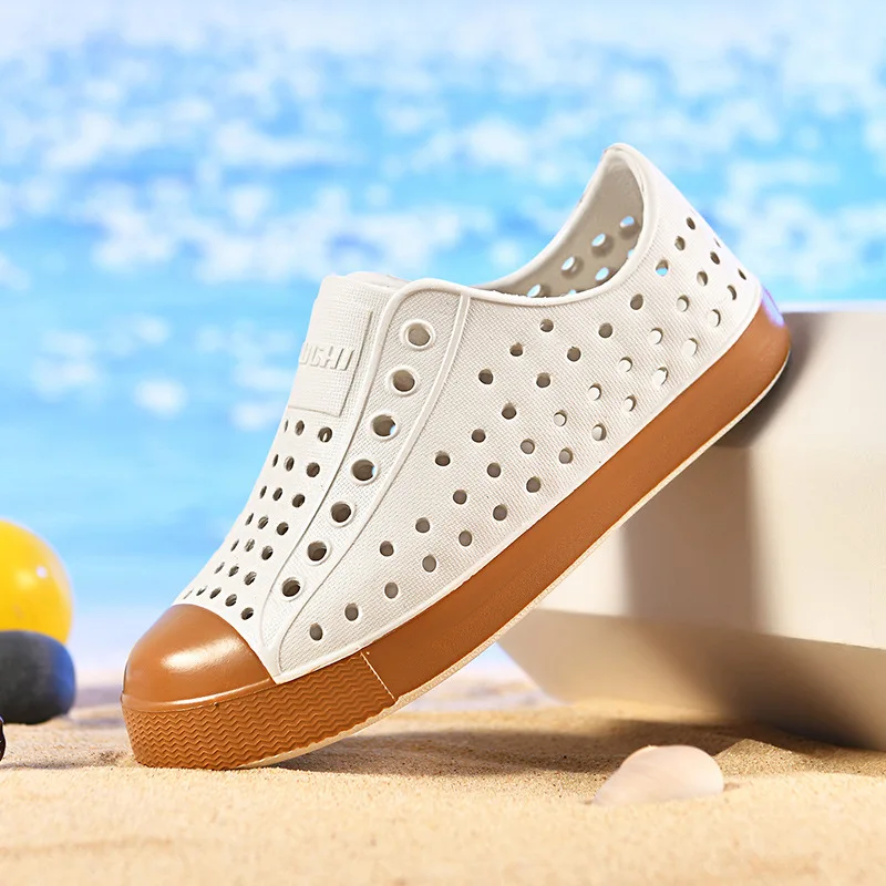 

Summer Children Sandals Boys Cave Girls Garden Clogs EVA Lightweight Shoes Kids Beach Sandals Sports Water Shoes Unisex Slip-On