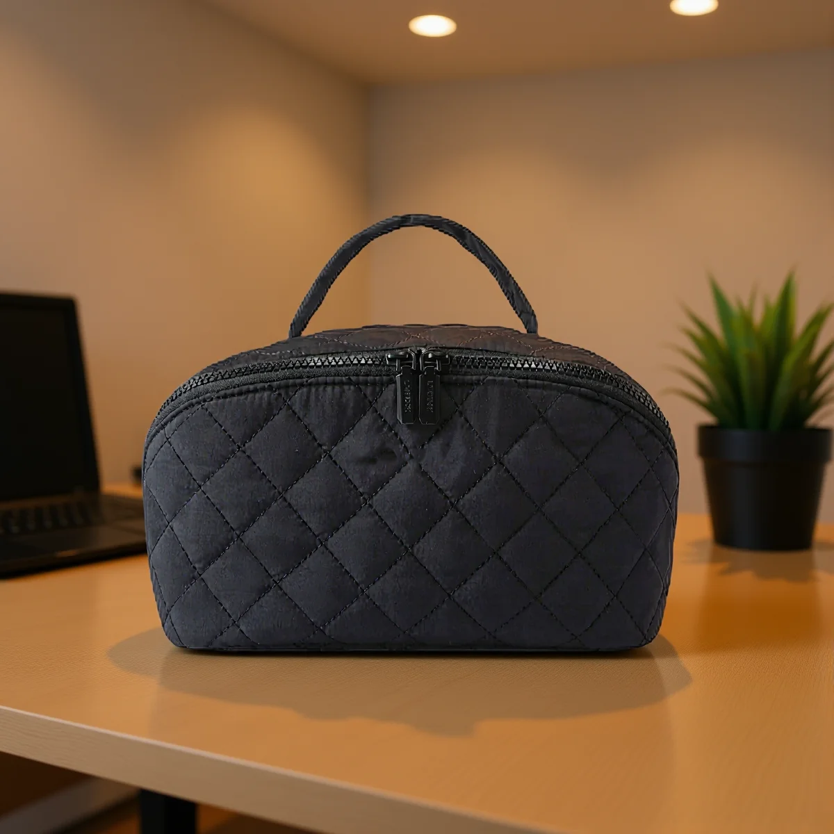 대용량 휴대용 화장품 가방 방수 여행용 세면도구 정리함 손잡이 포함 여성용