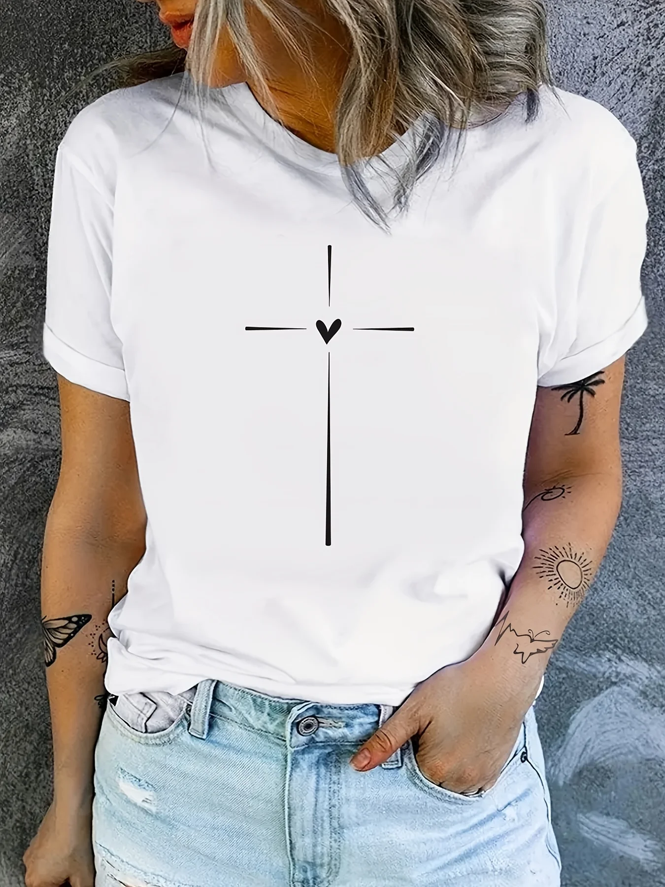 

Cross Graphic Print Crew Neck T-shirt, Casual Short Sleeve T-shirt For Spring & Summer, Women's Clothing