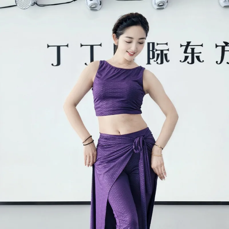 Roupa de prática de dança do ventre swegal personalizada, roxo profundo, colete com padrão escuro, saia enrolada, calças compridas, 3 peças