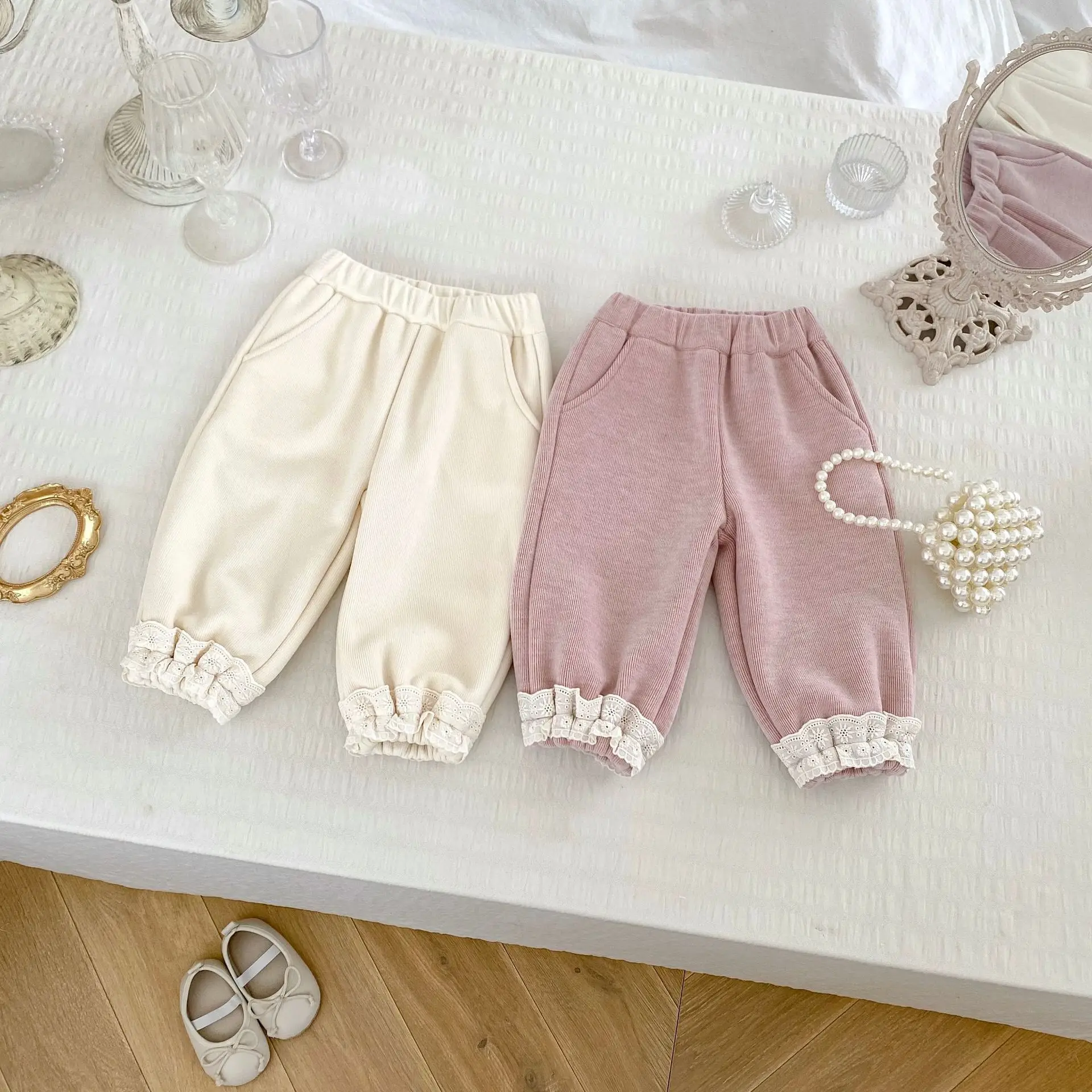 2024 Winter New Baby Girls Fleece Trousers Solid Versatile Casual Pants Plus Velvet Thick Toddler Girls Cute Lace Sweat Pants