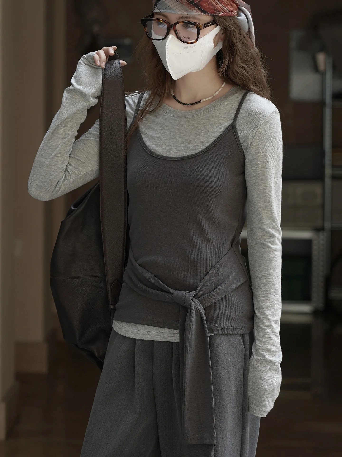 T-shirt francese in due pezzi con canotta pigra e top snellente da donna