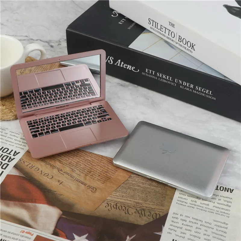 1PC Cosmetic Mirror Mini Computer Mirror For Girl Portable Pocket Laptop Shape Makeup Clear Mirror Baby Mirrors 9.3*6.5*0.5