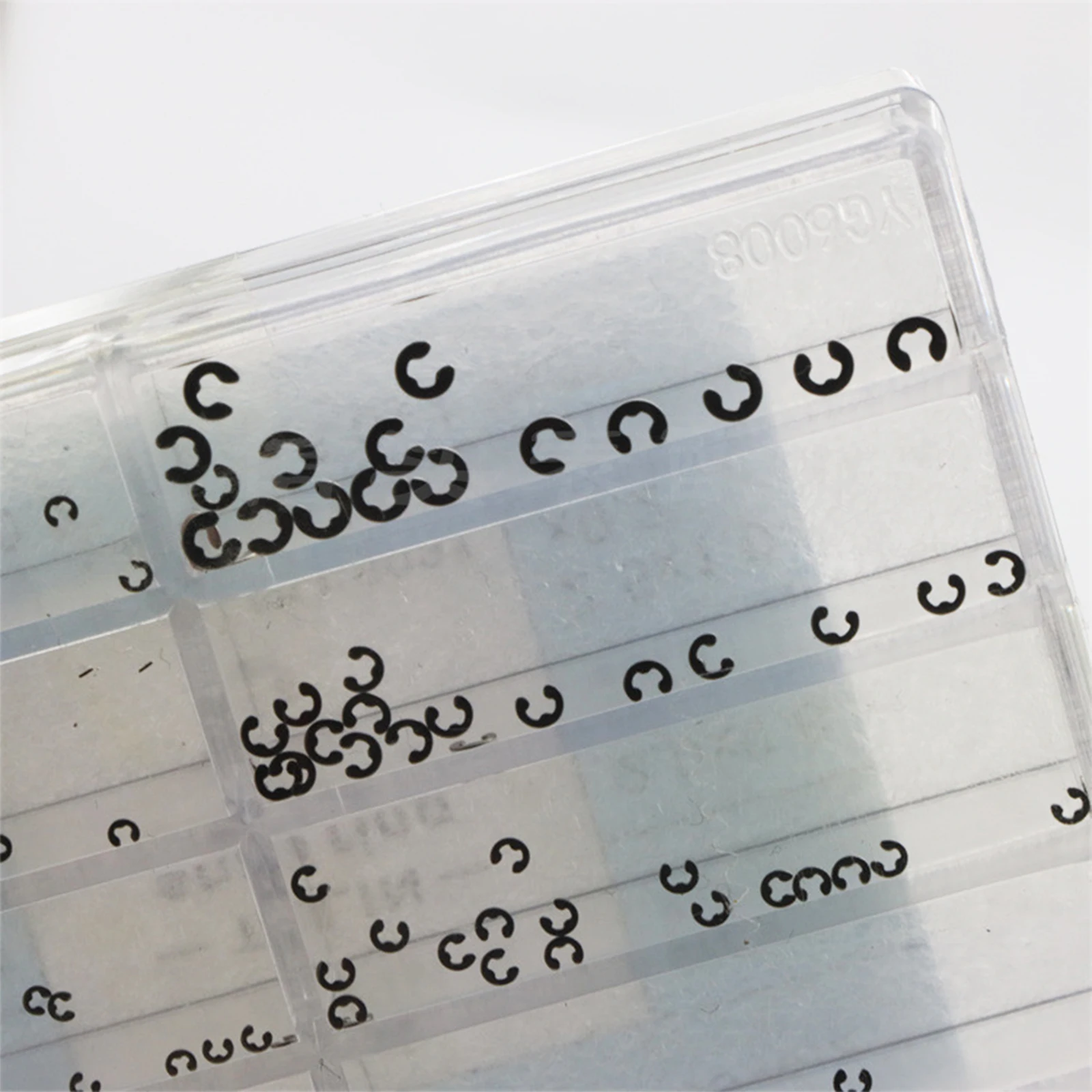 150 قطعة/صندوق 1.4-3.0 مللي متر متعدد الحجم 10-حجم متنوعة العملي ساعة معدنية انتهازي زر كليب المفاجئة حلقة بحلقة إحكام الساعاتي أداة عدة