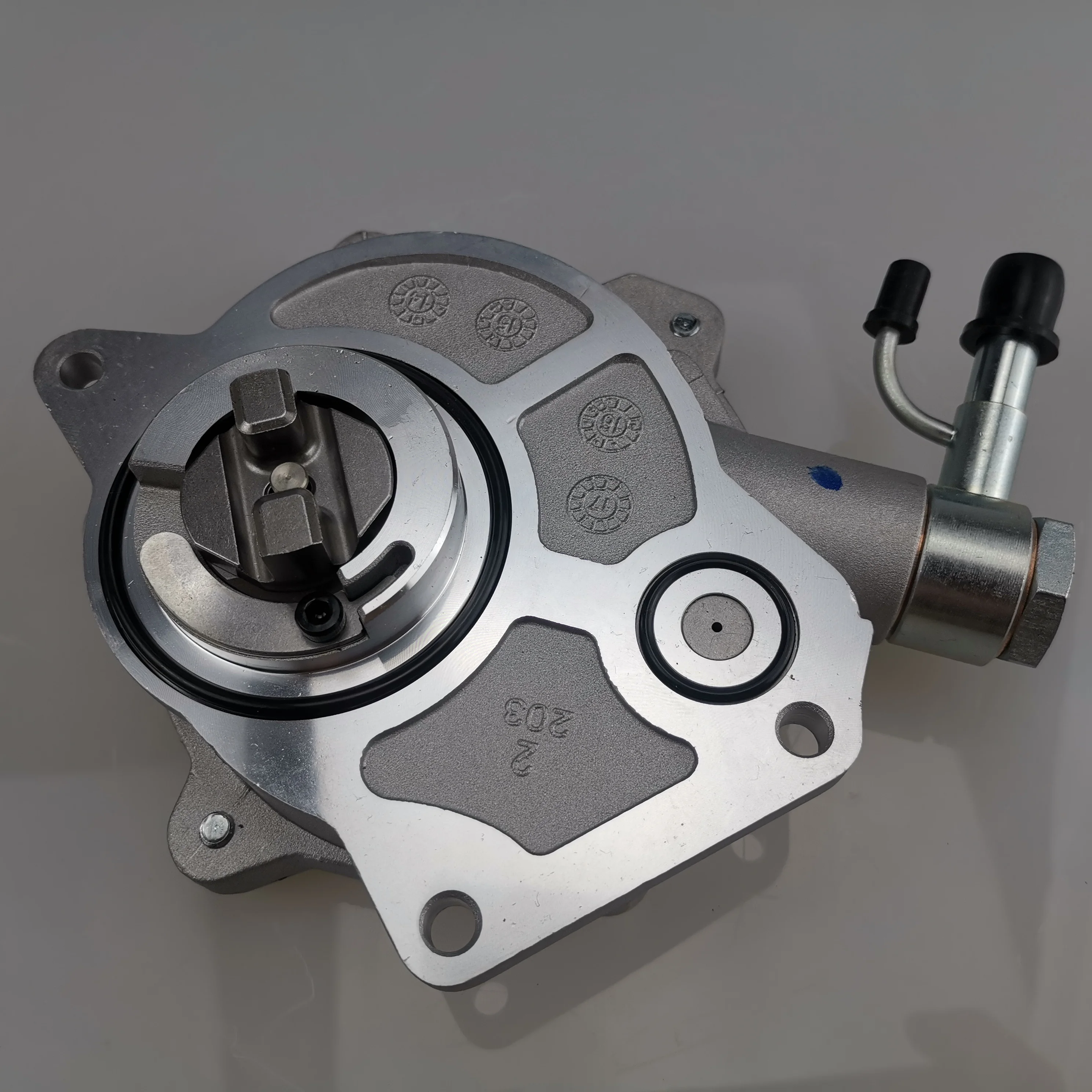 

KAQI Высококачественный вакуумный насос в сборе для двигателя GREAT WALL GW4D20 3541100-ED01A