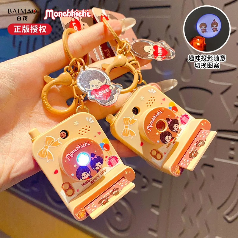 Llavero con Cámara de Proyección Luminosa Monchichi, Colgante Creativo Multifuncional para Mochila, Divertido Adorno, Juguete de Anime