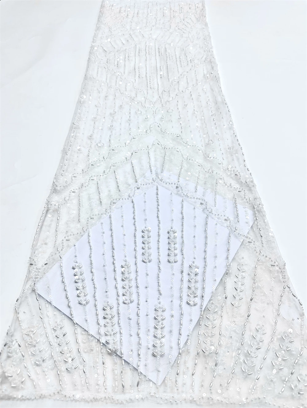 أحدث صيحات النمسا لعام 2026 بأفضل جودة من الدانتيل المطرز بشبكة ناعمة أنيقة مع قماش الخرز لفستان سهرة الزفاف وموسم الحفلات