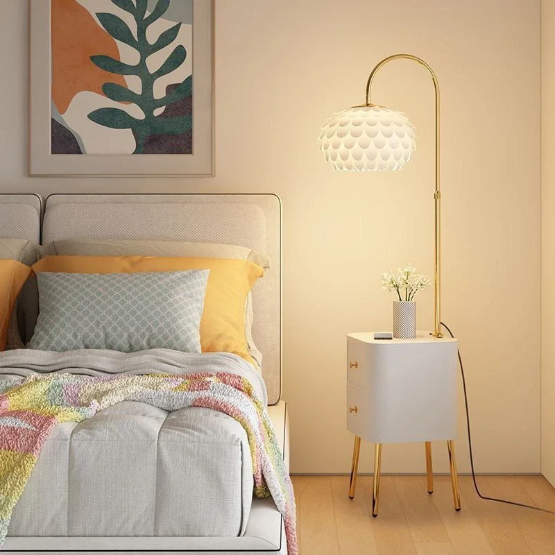 

New floor lamp, bedroom, bedside table, integrated with minimalist modern cream style living room, sofa, desk lamp