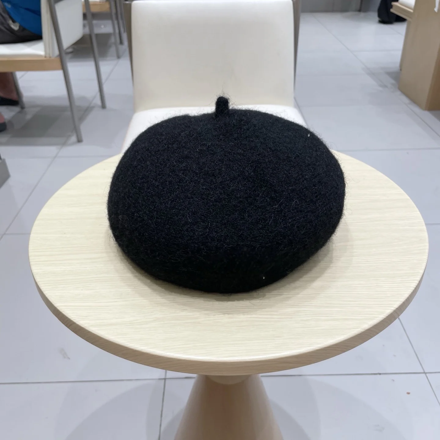 

British Retro Beret Large Head Circumference Women Autumn Winter Plush Korean Versatile Face-fitting Business Date Holiday Gift