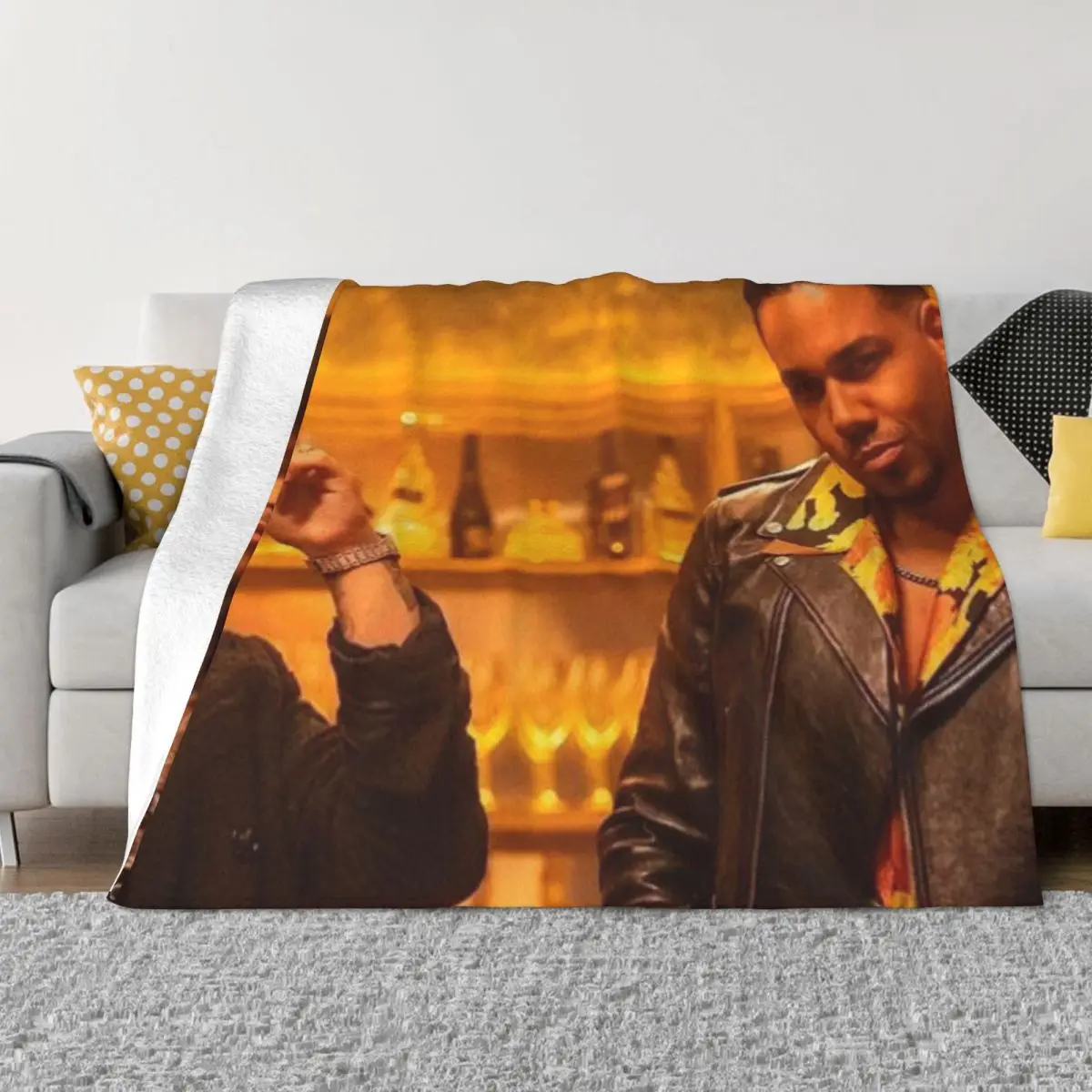 

Romeo Santos 002195 Bedroom Bed Blanket Throw Blanket Winter Blankets Thin Wadding Blanket Throw Blanket