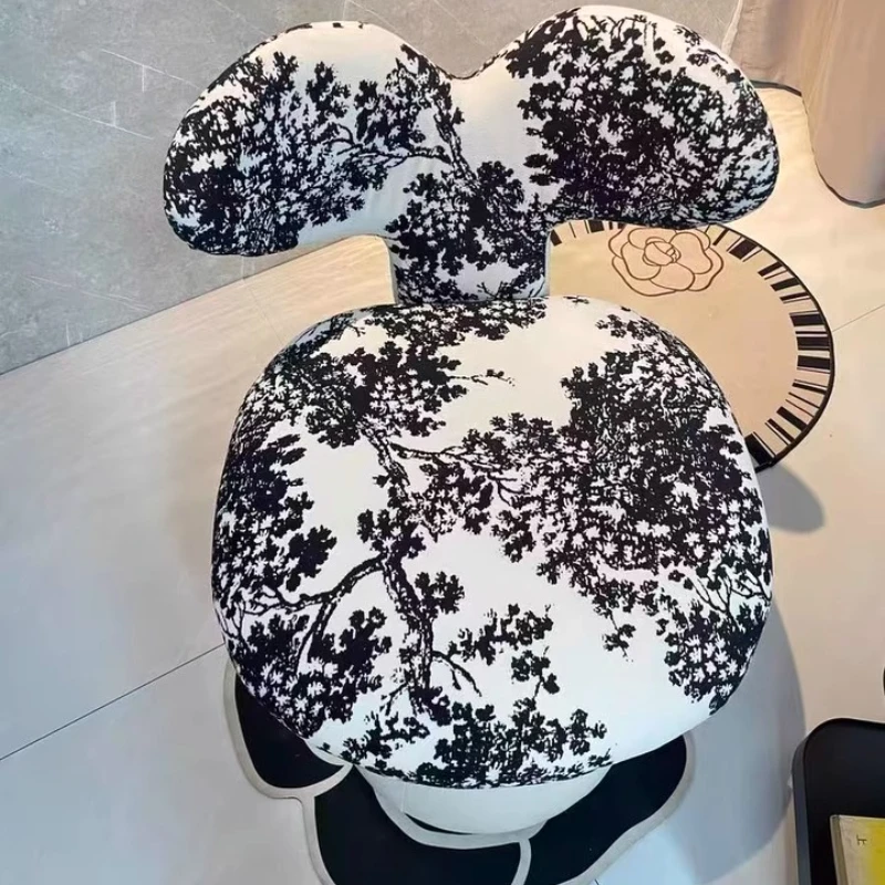 Luxury Rotating Vanity Stool with Backrest Girl's Makeup Chair for Bedroom Vintage Velvet Dressing